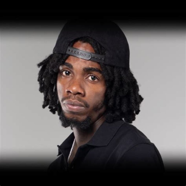 Alkaline Biography, Age, Height, Wife, Net Worth, Family