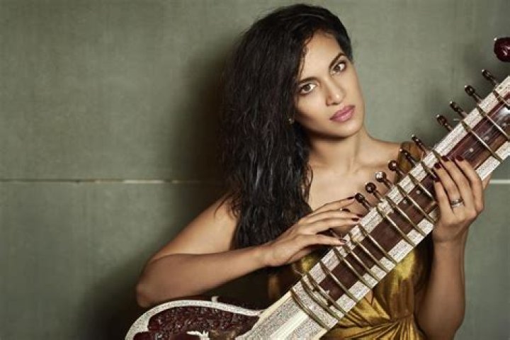 Anoushka Shankar Biography, Age, Height, Husband, Net Worth, Family