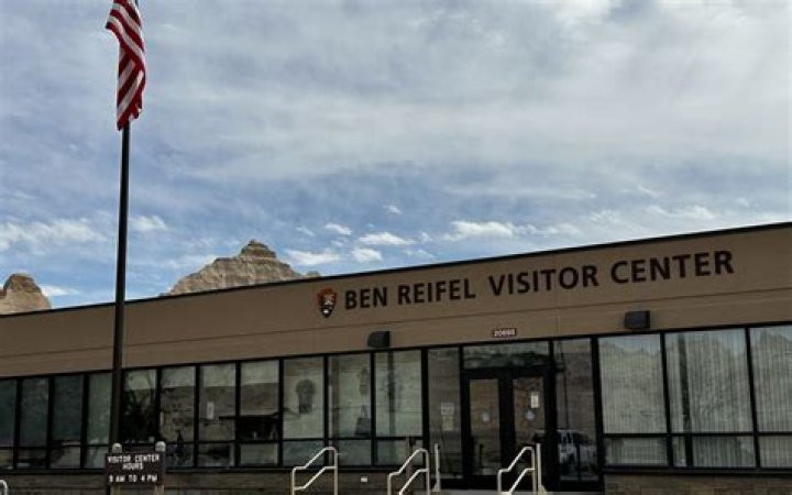 Ben Reifel Biography, Age, Height, Wife, Net Worth and Family