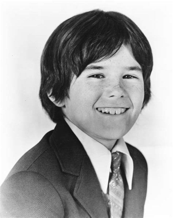 Brandon Cruz Biography, Age, Height, Wife, Net Worth, Family