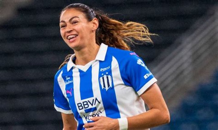 Christina Burkenroad Biography, Age, Height, Husband, Net Worth, Family