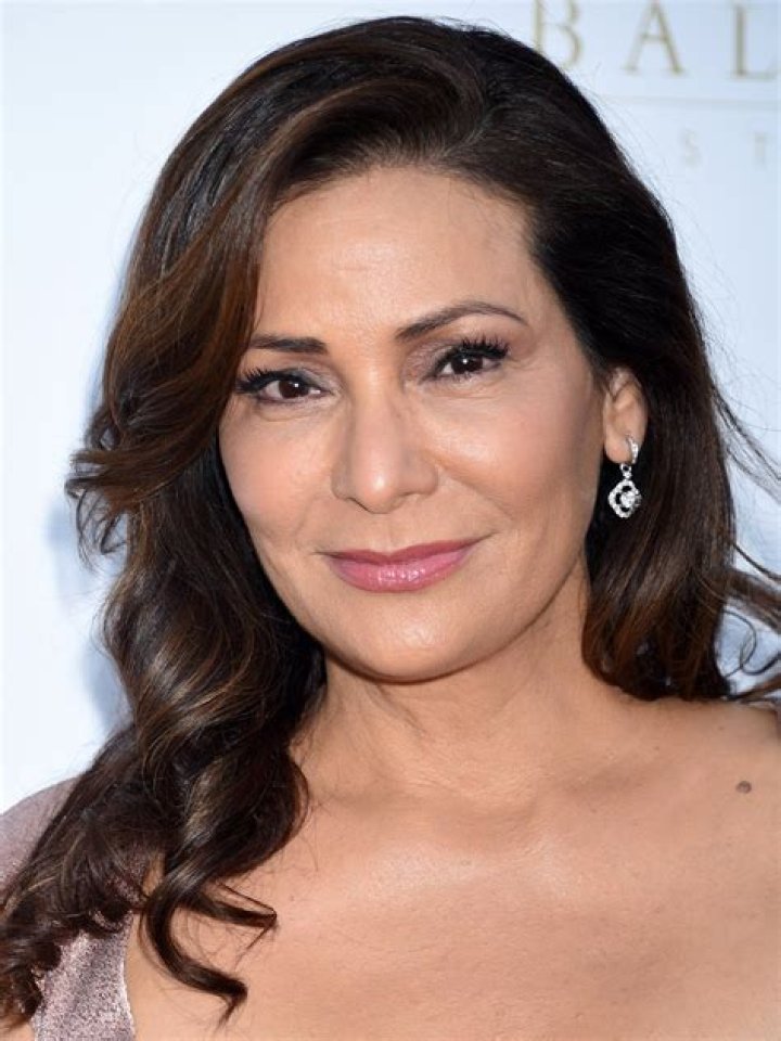 Constance Marie Biography, Age, Height, Husband, Net Worth, Family