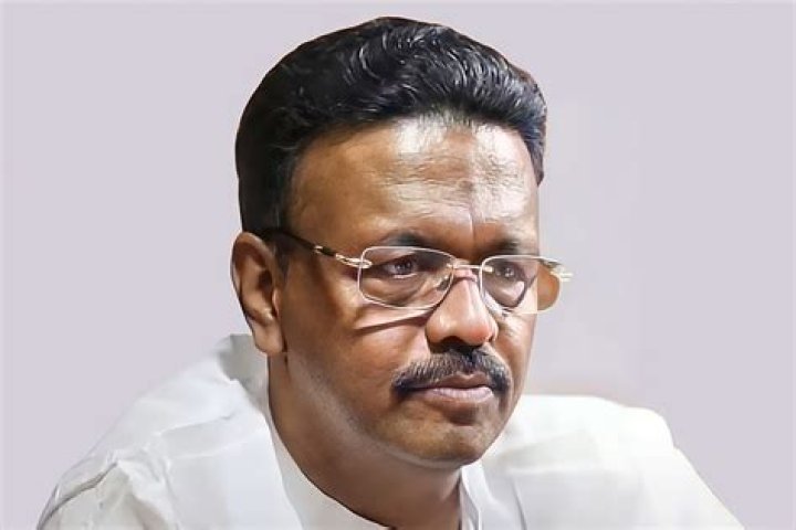 Firhad Hakim Biography, Age, Height, Wife, Net Worth, Family