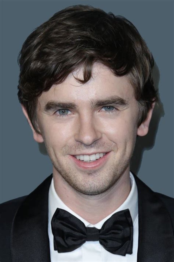 Freddie Highmore Biography, Age, Height, Wife, Net Worth, Family