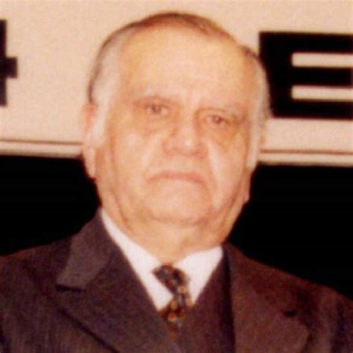 Gilberto Molina Biography, Age, Height, Wife, Net Worth and Family