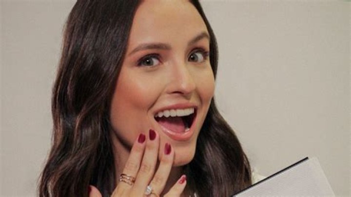 Larissa Manoela Biography, Age, Height, Husband, Net Worth, Family