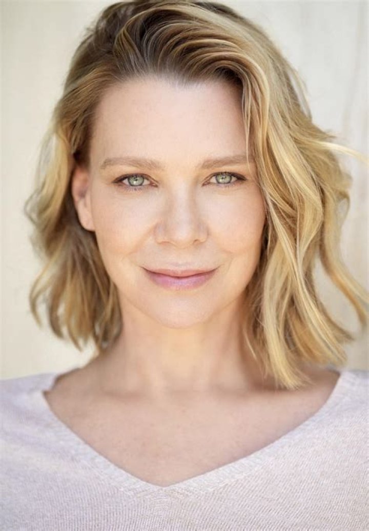 Laurie Holden Biography, Age, Height, Husband, Net Worth, Family