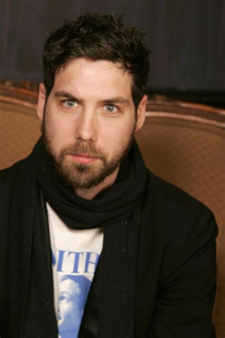 Leo Fitzpatrick Biography, Age, Height, Wife, Net Worth, Family