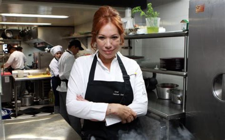 Leonor Espinosa Biography, Age, Height, Husband, Net Worth, Family