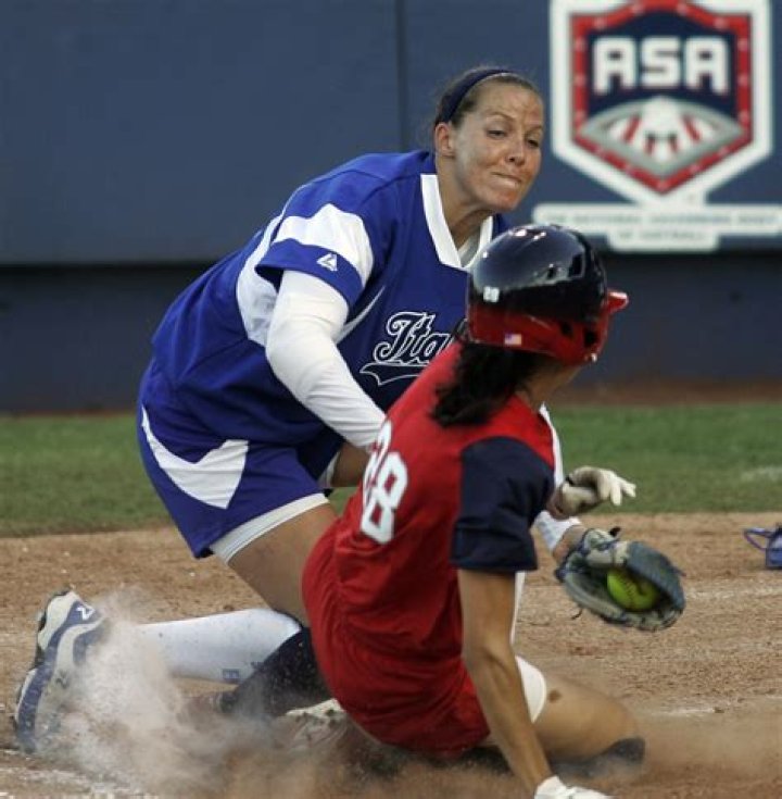 Leslie Malerich Biography, Age, Height, Net Worth, Family