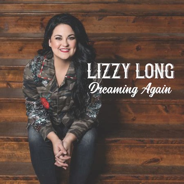 Lizzy Long Biography, Age, Height, Husband, Net Worth, Family