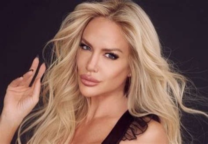 Luciana Salazar biografía, edad, altura, esposa, net worth, familia