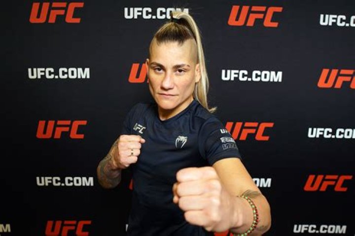 Priscila Cachoeira Biography, Age, Height, Husband, Net Worth, Family