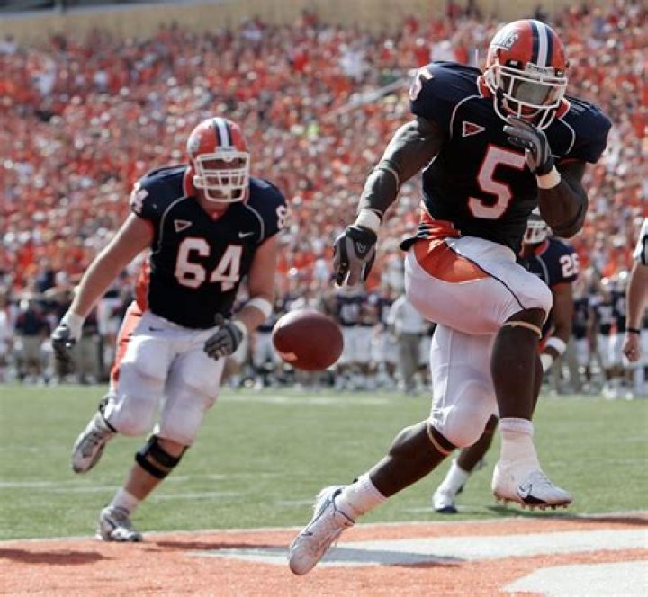 Rashard Mendenhall Biography, Age, Height, Wife, Net Worth, Family