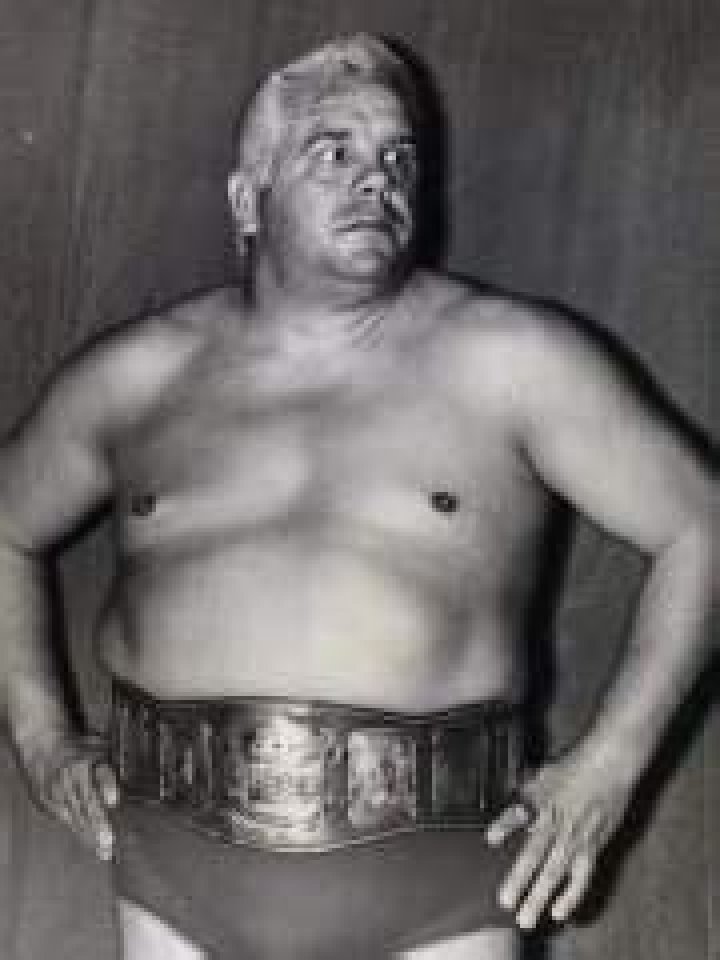 Ripper Collins (wrestler) Biography, Age, Height, Wife, Net Worth and Family