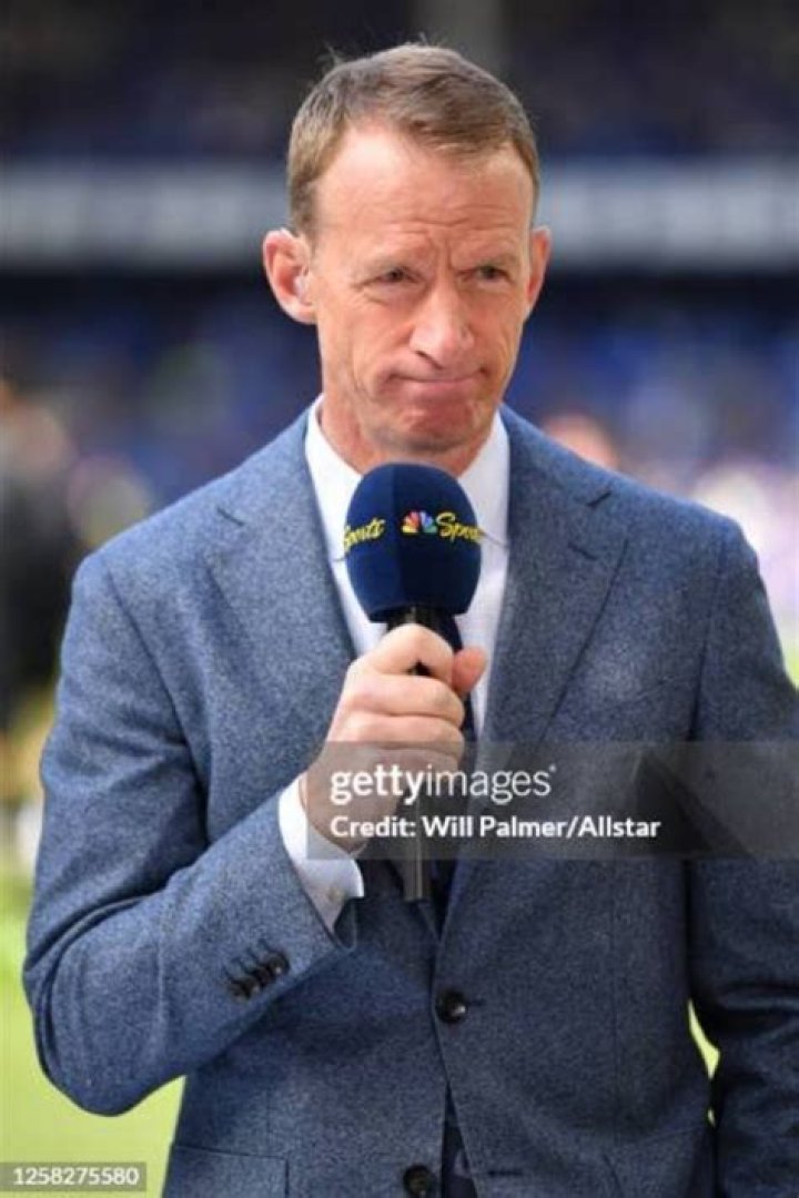 Robbie Mustoe Biography, Age, Height, Wife, Net Worth, Family