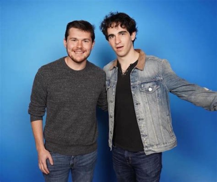 Robert Capron Biography, Age, Height, Wife, Net Worth, Family