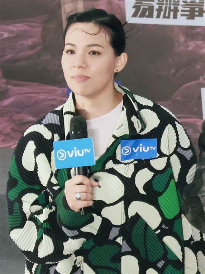 Rosa Maria Velasco Biography, Age, Height, Husband, Net Worth, Family