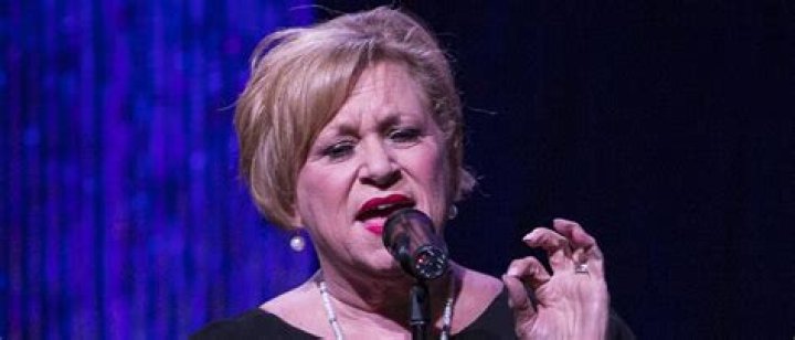 Sandi Patty Biography, Age, Height, Husband, Net Worth, Family