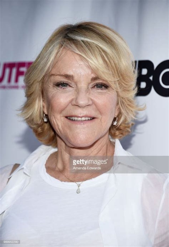 Stephanie Faracy Biography, Age, Height, Husband, Net Worth, Family