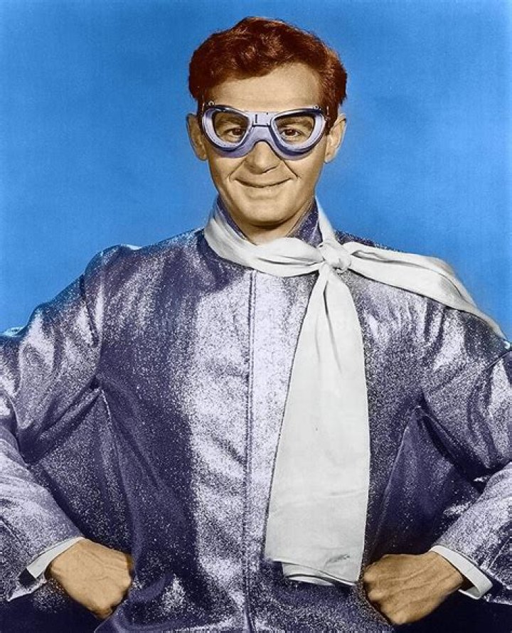 Stephen Strimpell Biography, Age, Height, Wife, Net Worth, Family