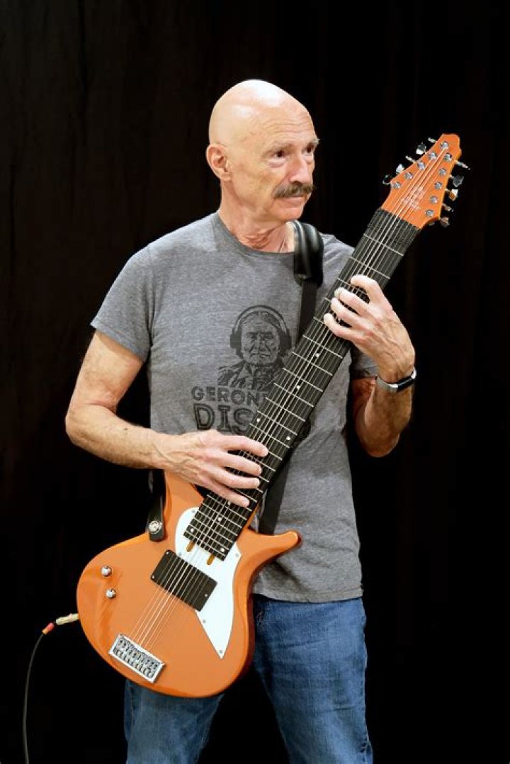 Tony Levin Biography, Age, Height, Wife, Net Worth, Family