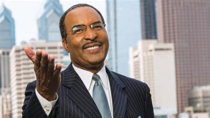 Ukee Washington biografía, edad, altura, esposo, net worth, familia