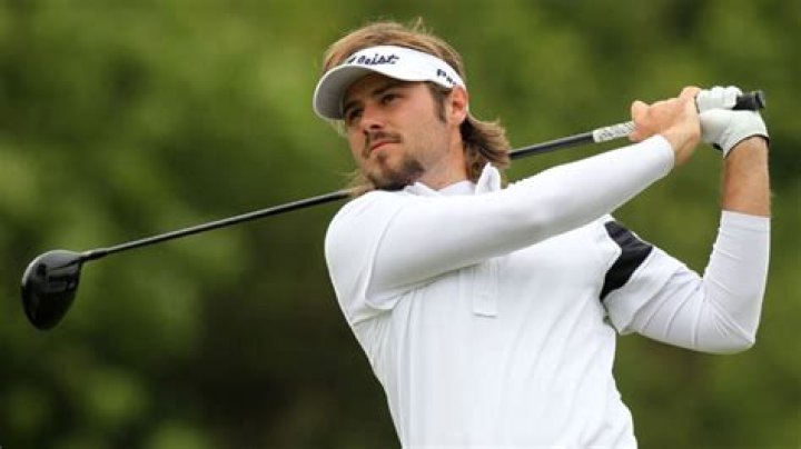 Victor Dubuisson Biography, Age, Height, Wife, Net Worth, Family
